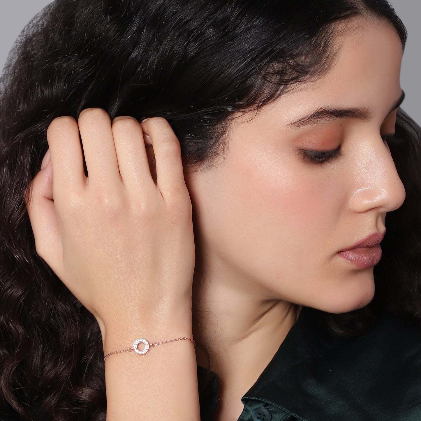 Eternal Circle: Rose Gold Minimalist Crystal Bracelet