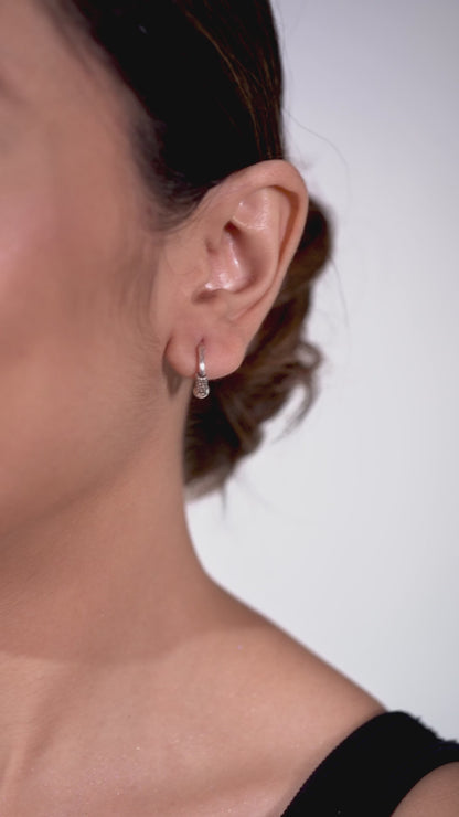 Timeless Tinkles: Silver Small Hoop Earring That Embody Grace