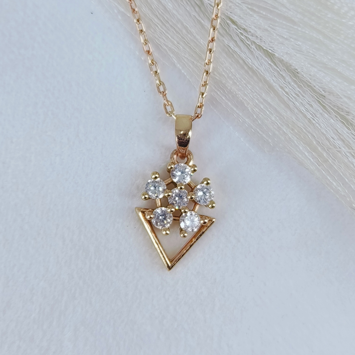 Square Diamond Rosegold Nacklace