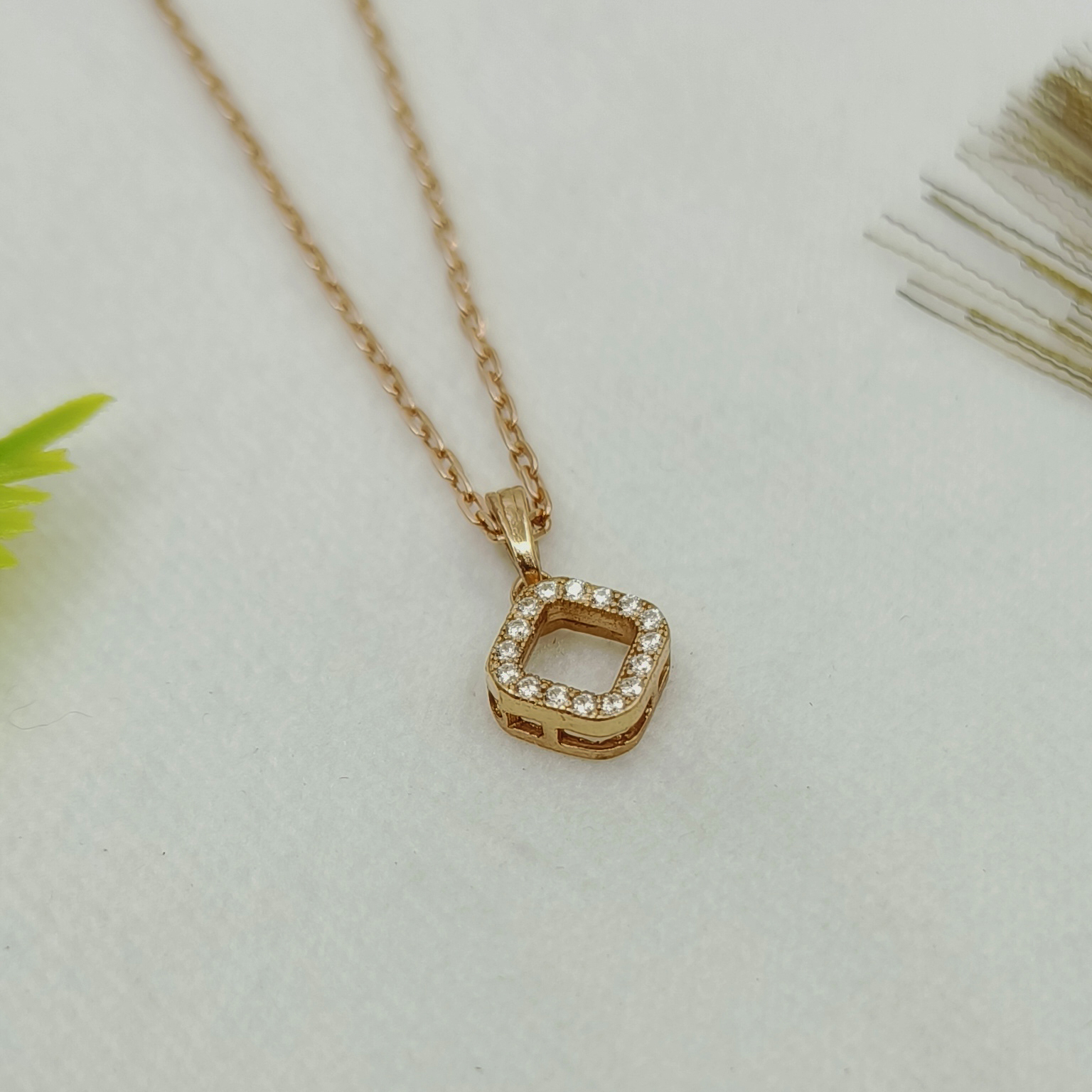 Square Diamond Rosegold Necklace